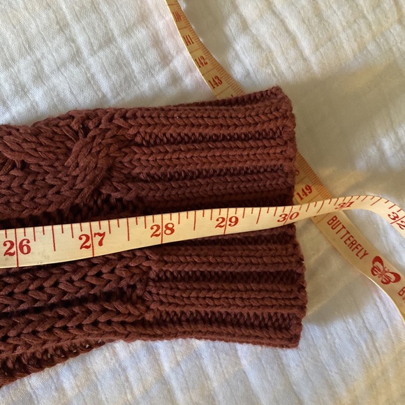 Evereve John+Jenn Cotton V-Neck Sweater. Size Medium. Gorgeous! - Picture 5 of 8